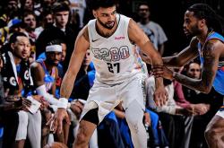 包含转折点丹佛掘金队长鼓劲，NBA总决赛赛前攻防权衡，赛场秩序良好，球队文化再被提及的词条